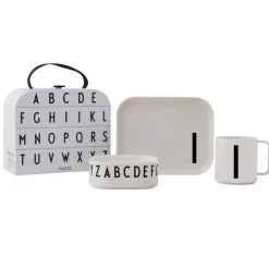 Serviser & Startset-Design Letters barnservis set, I