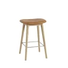 Barstolar-Muuto Fiber counter stool barpall 65 cm, Cognac-oak