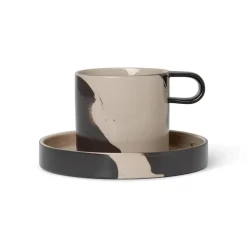 Inlay kopp med fat, Sand-brown^Ferm Living New