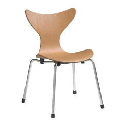 Liljan barnstol, Oregon pine-krom^Fritz Hansen Sale