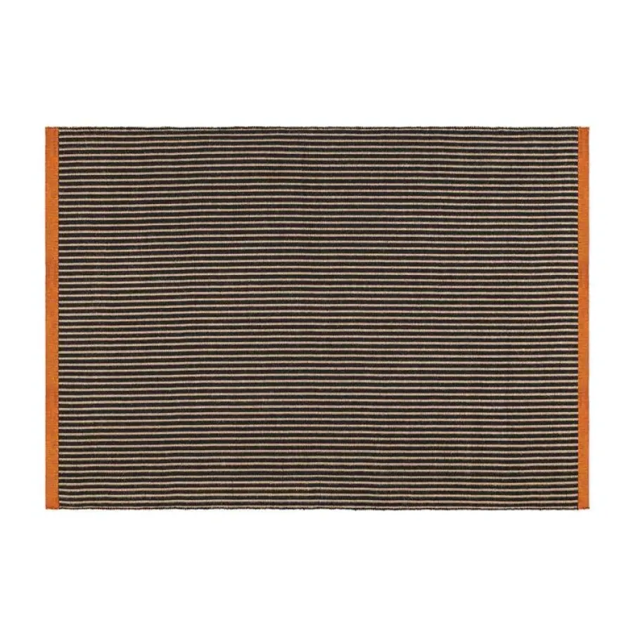 Line matta, Svart 170x240 cm^Tom Dixon Online