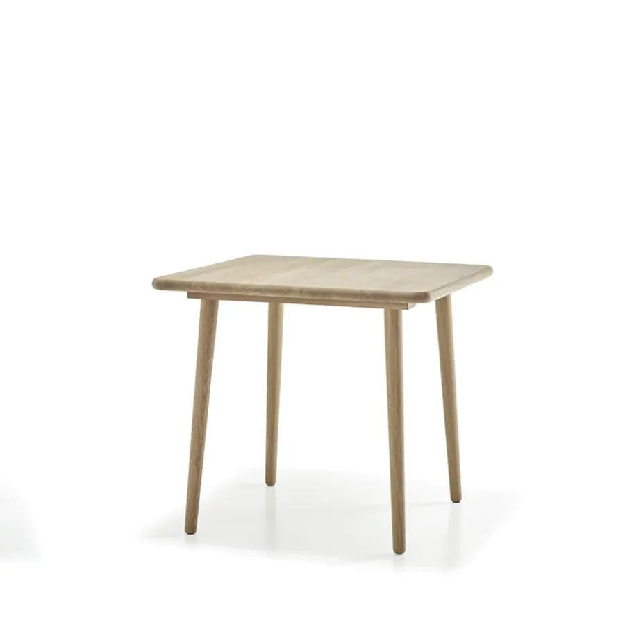 Miss Tailor matbord 82x82x73 cm, ek naturell olja^Stolab Clearance