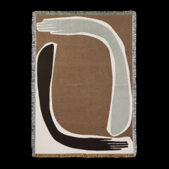 Pose Tapestry pläd 120x170 cm, Coffee^Ferm Living
