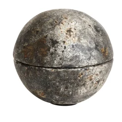 Stain Bonbonniere Ask Ø15 cm, Rost-grå^MUUBS Best