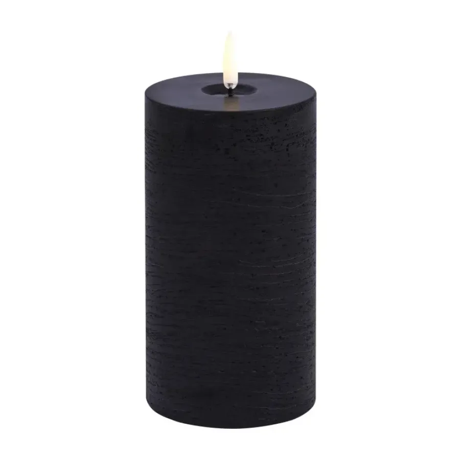 Uyuni LED Blockljus melted, Svart rustic, Ø7,8x15 cm^Uyuni Lighting Discount